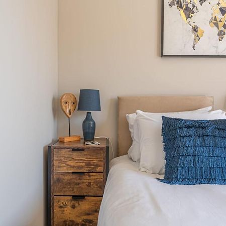 Superb One Bedroom Apartment In Coventry Cv1 *New* Εξωτερικό φωτογραφία