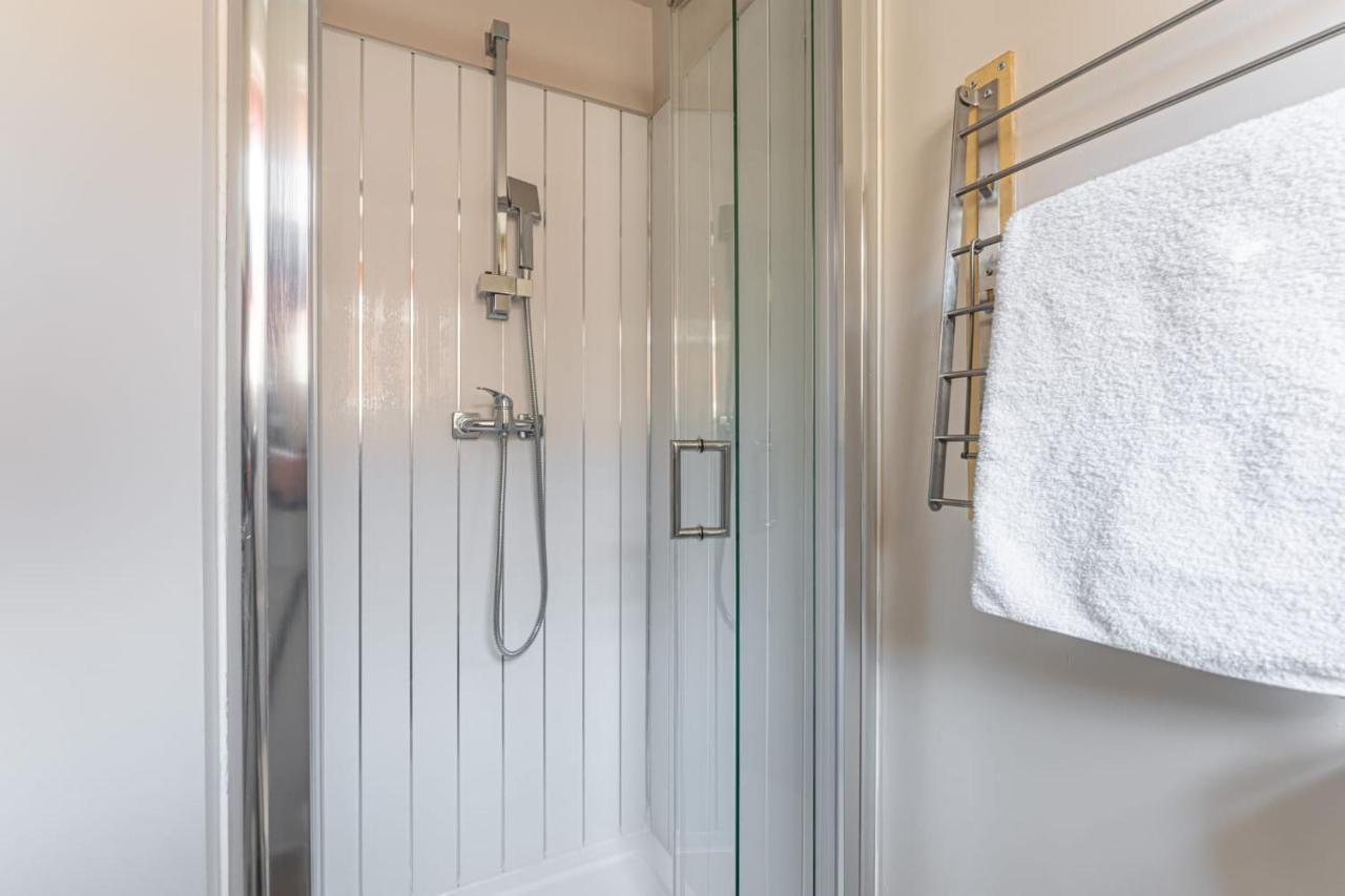 Superb One Bedroom Apartment In Coventry Cv1 *New* Εξωτερικό φωτογραφία